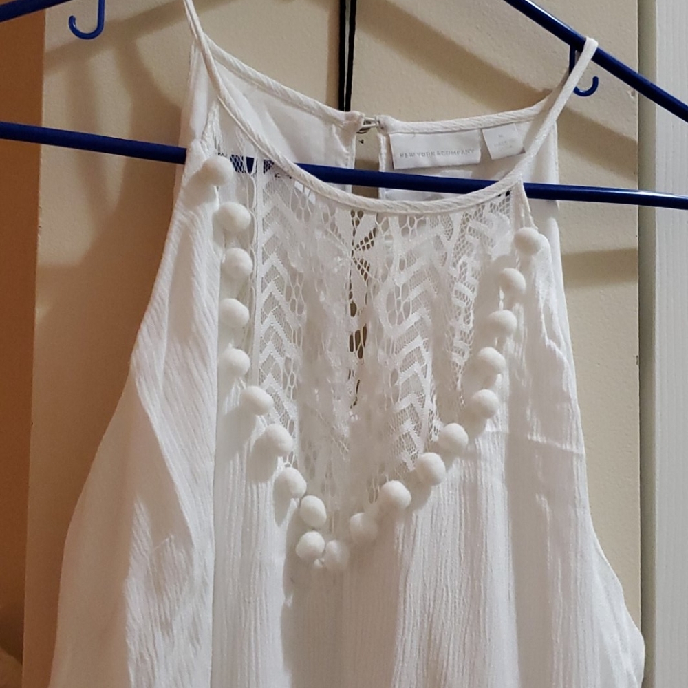 Dress - Picture 2 of 6